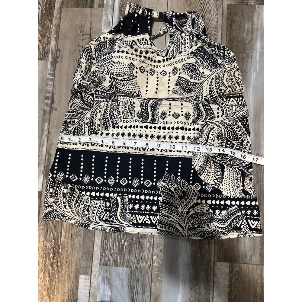 St. John's Bay Palm Tankini Top, size 14, cream, black color